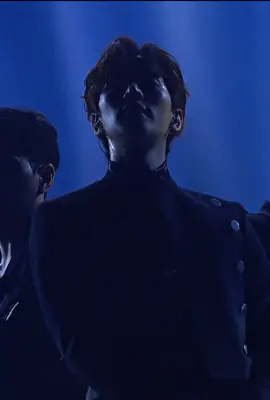 #leejunho #이준호 #typhoonfamily #kingtheland #theredsleeve 