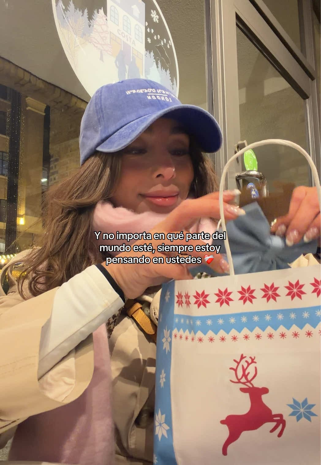 Y quedan con su uniforme de la escuela 🥹 chiquitas bellas las extraño #chiquis 