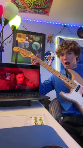 the cherry on top 🎸 #guitar #steveharrington #funny #viraltiktok #foryoupage 